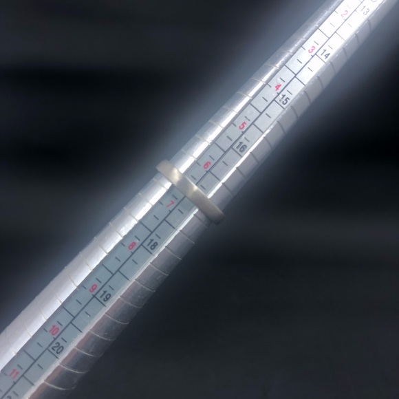 Sugarboo & CO 925 Sterling Silver Stackable “Daydream Believer” Ring - Picture 4 of 12